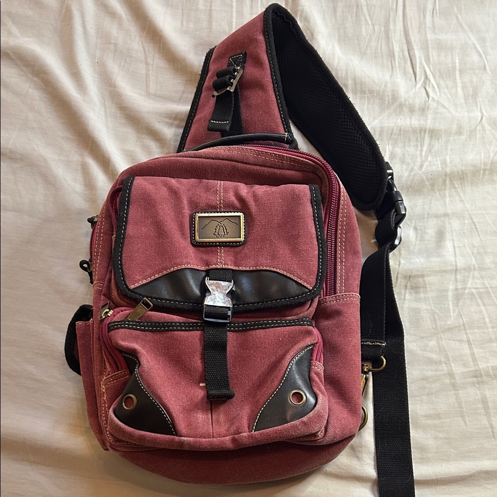 Elegant Burgundy Canvas Crossbody Bag